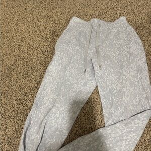 Lululemon Ready to Rulu Jogger